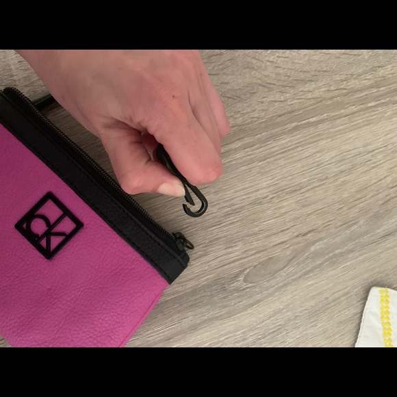 Calvin Klein wristlet wallet - Picture 5 of 5